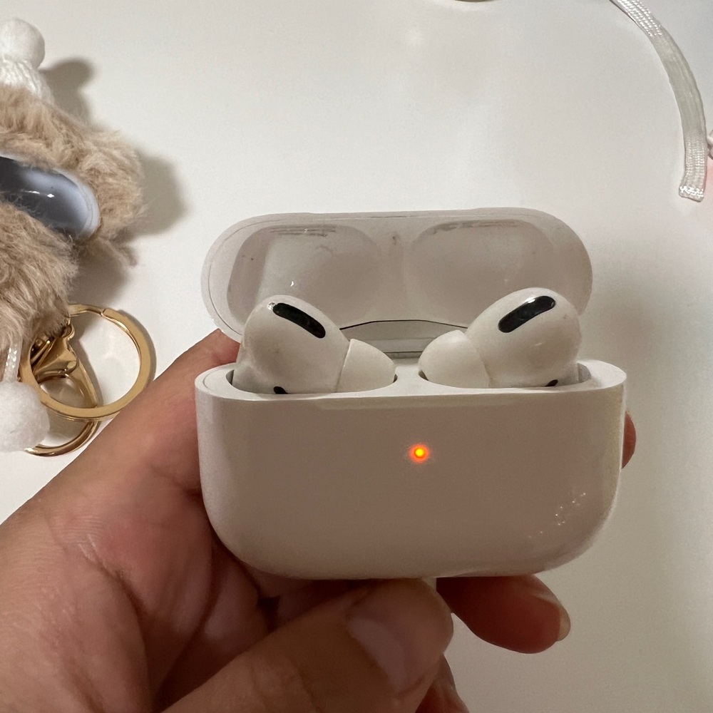 Functional AirPod Pro first generation!!